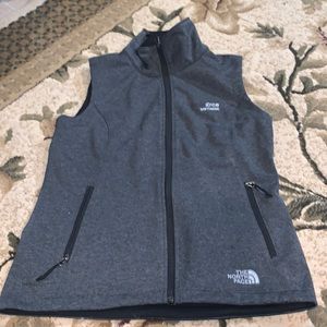 Women’s North Face Grey Vest Sz S